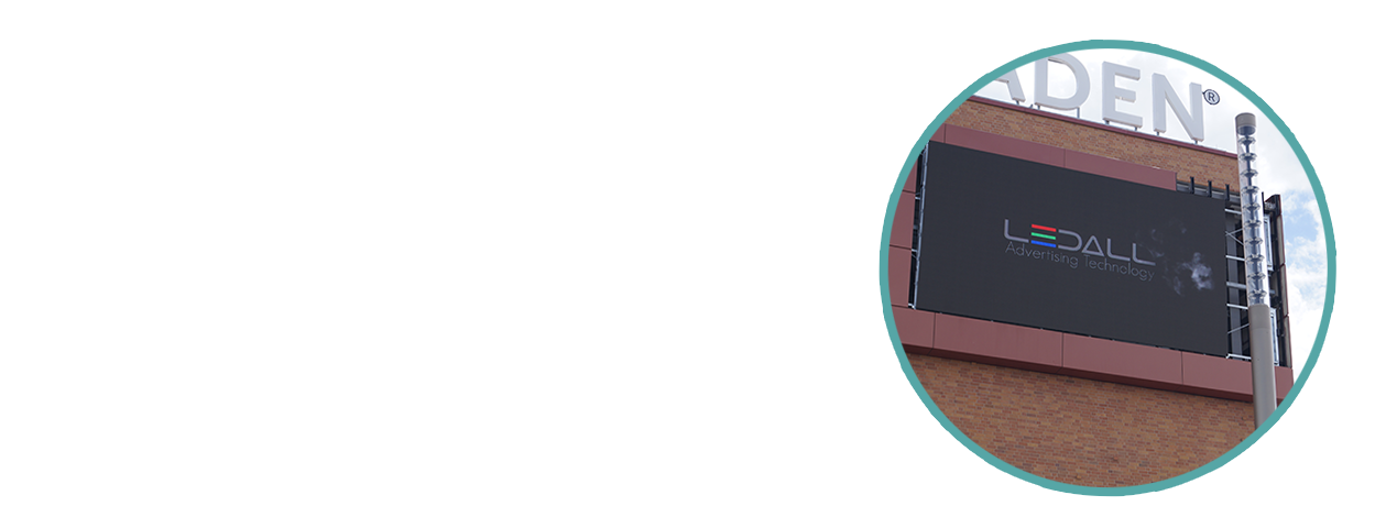 bessere Bildeigenschaften bei dirkter Sonneneinstrahlung durch Neigung der Videowall